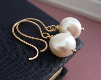 Wedding jewelry, Pearl earrings, freshwater pearls, nugget pearls, gold earrings, bridesmaid earrings