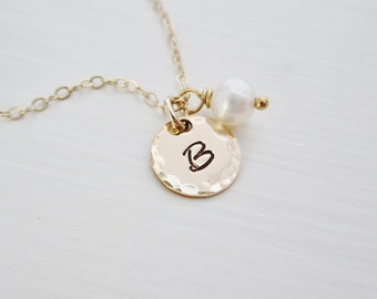 Gold initial necklace, pearl necklace, gold initial charm, gold charm necklace with freshwater pearl, personalized gold letter necklace