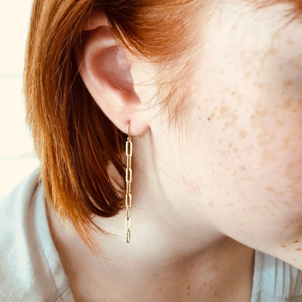 Gold paperclip earrings Paperclip chain earrings Paper clip chain Modern gold earrings Minimalist earrings Gold Rose gold or Sterling silver