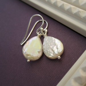Pearl drop earrings, teardrop pearl earrings, summer beach wedding jewelry, bridesmaid earrings, freshwater pearls, sterling silver earrings