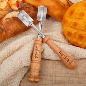 Personalized Bread Scoring Lame, Custom Bread Scoring Tool, Engraved Name Bread Lame, Bread Slashing Tool, Bread Slasher for Bakers