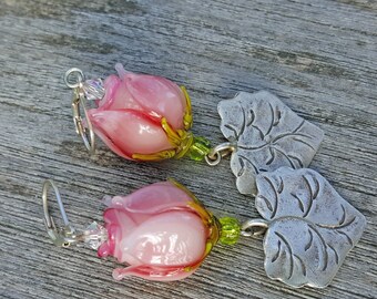 Pink Rose Earrings - lampwork earrings - pink rosebud earrings - Artisan Jewelry by Honey from the Bee