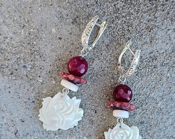 Berry lampwork and Creamy white mother of pearl earrings - Artisan Jewelry by Honey from the Bee