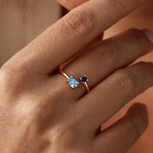Dainty Two Birthstone Ring, Custom Toi et Moi Gemstone Ring, Family Birthstone Ring, Mother Daughter Ring, Couples Gift, Anniversary Gift