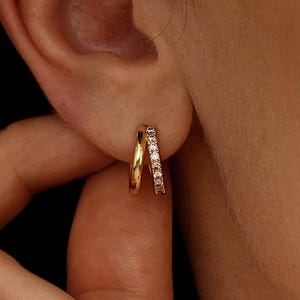 Minimalist Birthstone Huggie Earrings, Dainty Hoop Earrings, Double Hoop Huggie Earrings, Personalized Jewelry, Gold Daily Earrings for her