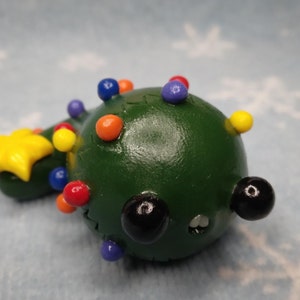 Cute Worm Figurine, Christmas Tree Worm, Pet Worm, Holiday Worm, Worm with Teeth, Figurine,Adopt a Worm, Worm Friend, Cute Worm,Worm Figure