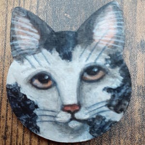 Folk Art Cat Face Brooch Pin Wearable Art Cat Jewelry