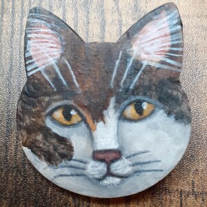 Folk Art Cat Face Brooch Pin Wearable Art Cat Jewelry