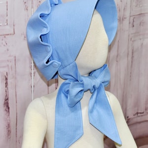 Bonnet bleu, Bonnet bleu à volants, Bonnet bébé, Bonnet fille, Bonnet à boutons, Bonnet de style vintage, Bonnet bleu fille, Bonnet bleu petite fille