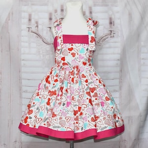 EN OFERTA talla 3T RTS Vestido de corazón, vestido de San Valentín, vestido de primavera, vestido de verano de niña, vestido rosa fuerte, vestido de corazón rojo, vestido de desfile casual