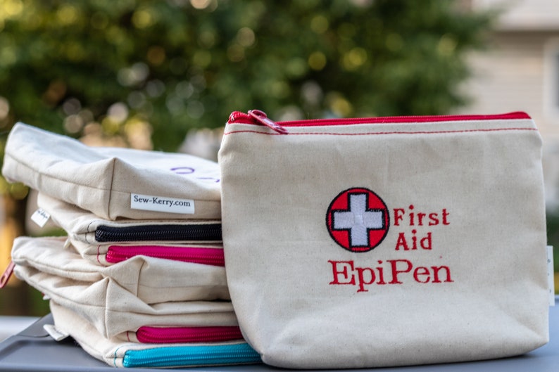 Embroidered Zipper Pouch-1st Aid image 2