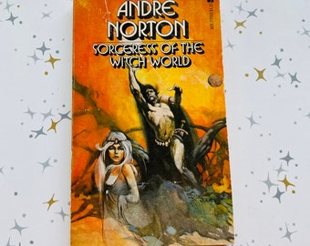 Sorceress of the Witch World by Andre Norton- 1968 Vintage Book - Sci Fi Paperback - Fantasy Paperback - Pulp Paperbacks - Classic Sci Fi