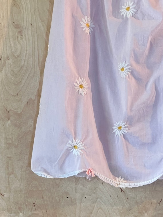 Nightgown and Robe Set, Embroidered Daisy - image 3