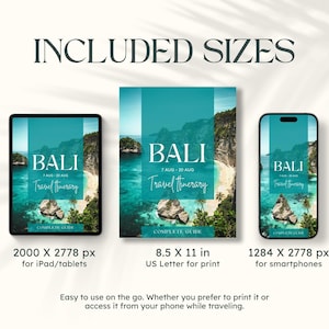 Op de afbeelding: Digitale Bali-reisroute weergegeven op een tablet, print en smartphone. Het turquoise en witte ontwerp toont een strandsc&egrave;ne met de tekst "BALI" en "Travel Itinerary". Inclusief formaten voor iPad/tablets, US Letter voor print en smartphones.