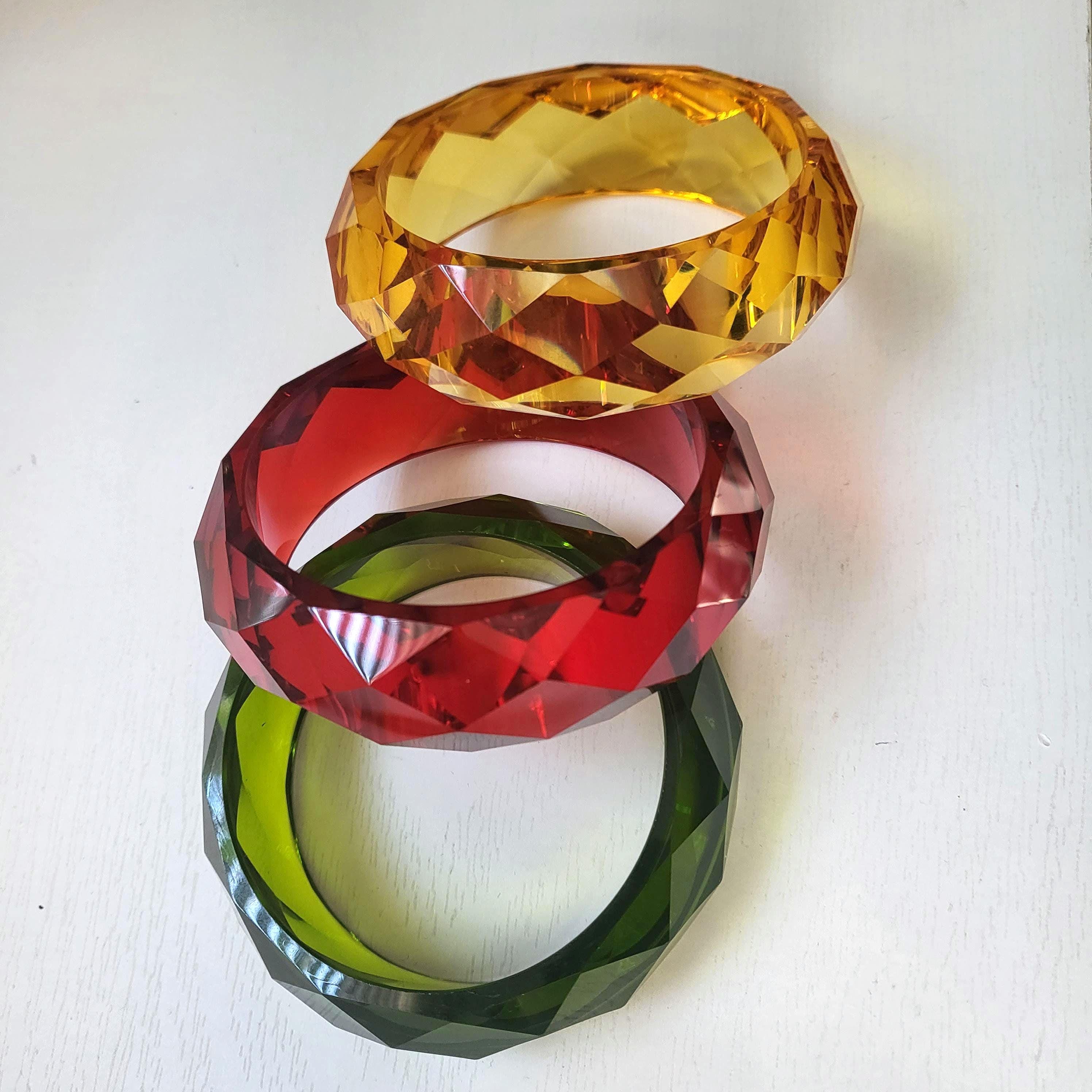 Lucite Faceted Vintage Bangle Bracelet