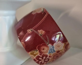 Lucite Chunky Wide Floral Vintage Bangle Bracelet