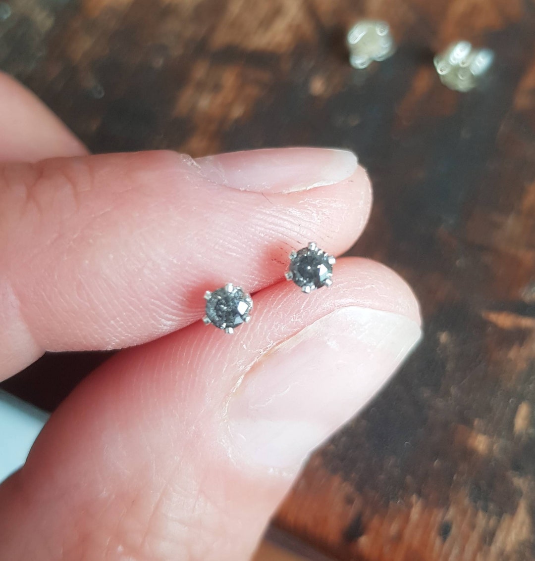 Salt and pepper diamond studs Outlet