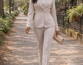 Vintage Alyn Paige 3 Pc Suit Set Blush Beige Blazer Pants Camisole Size 5/6 USA