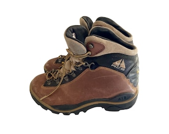 Vintage Nike ACG Hiking Trail Mens Boots Black Leather 980608 Y2K 90s Sz 10 Nike ACG Hiking Trail Mens Boots Black Leather 980608 Y2K  main image 2