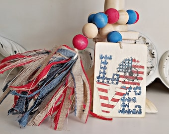 4th of July Bead Garland, 4th of July Decor, Wood Bead Garland, Farmhouse Bead Garland, Coffee Table Decor, Tassel Bead Garland, Patriotic