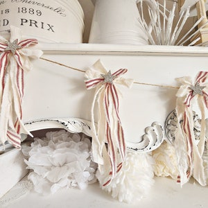 Christmas, Patriotic or Valentine Rag Bow Garland, Farmhouse Americana Decor, 4th of July Banner