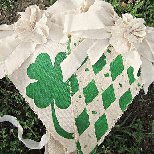 Vintage-Inspired St. Patrick's Day Banner, Hand-Painted Shamrock Garland, Irish Decor