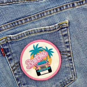 Pink Girl Doll/4 Wheel Drive Patch Iron-on Sew-on Malibu Beach Palm Trees 3 3/8 Circle Patch image 3