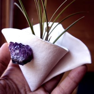 Porcelain Wall Planter with Amethyst: Boho Air Plant Holder