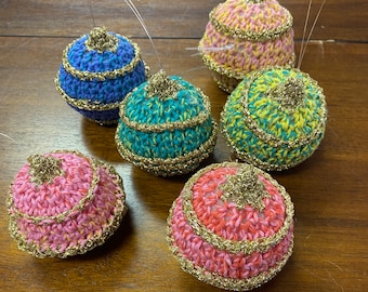 Bijoux Baubles Crochet Ornament Pattern, Make it Crochet, Holiday Ornament Pattern, DIY Crochet Pattern, Quick and Easy Crochet Pattern