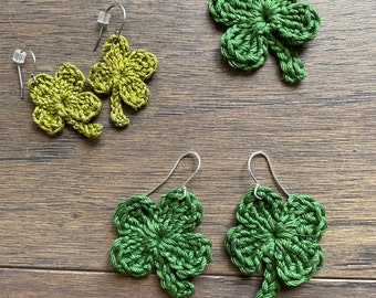 Crochet Pattern - Shamrock Charm - Instant PDF Digital Download - Quick Crochet Pattern - Crochet Charm - Make it Crochet-Pattern Only