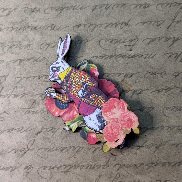 Broche artístico del Conejo Blanco