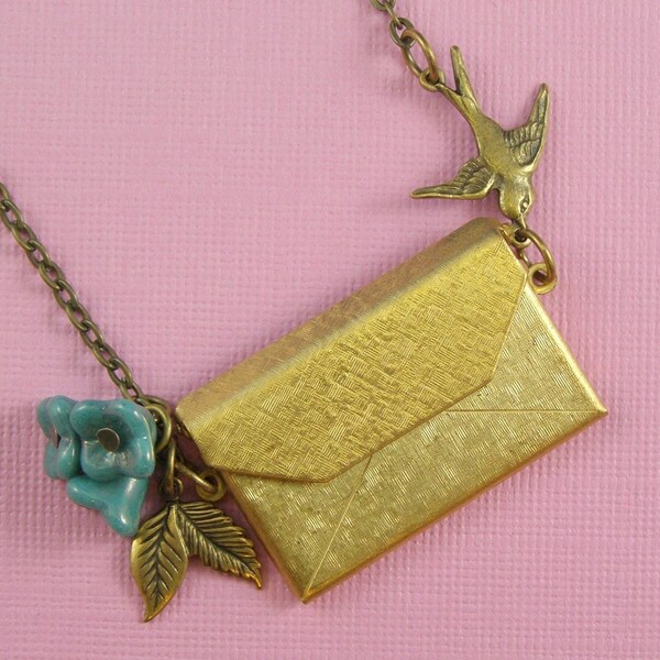 C'est la vie necklace envelope locket french