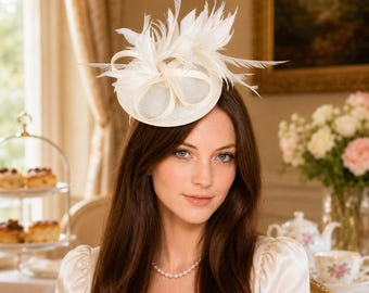 Elegante tocado de plumas para mujer, mini sombrero para cóctel o fiesta de té, tocado para invitada de boda, día de carreras de caballos Derby.