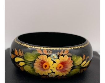 Vintage Black Lacquer Hand Painted Floral & Gold Inlay Bangle