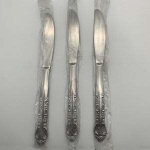 Vintage New Old Stock Orleans Silver Stainless Korea Lot Of 3 Butter Knives