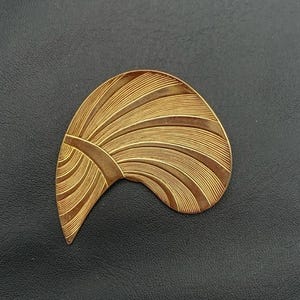 Vintage Jeri-Lou Gold Tone Etched Arch Scarf Clip Signed