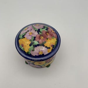 Caixa de bugigangas de porcelana vintage floral pintada à mão numerada Cottage Core