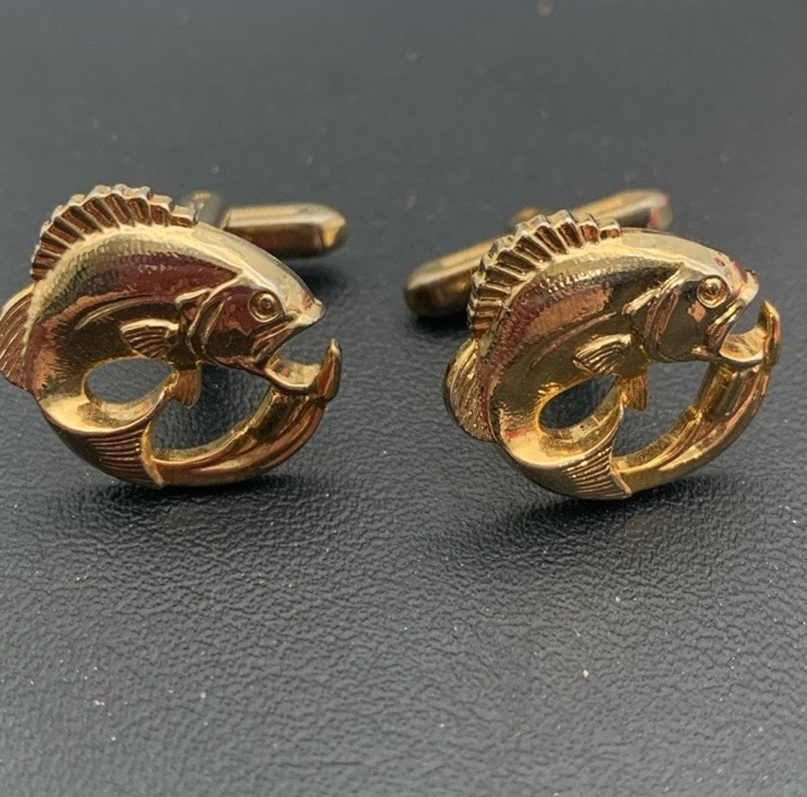 Lot Boutons De Manchette Et épingle Cravate Vintage - Motif Pêche à La Mouche - Ton Argent