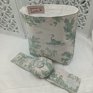 Free Standing Thread Catcher with Matching Wrist Pin cushion -  Craft Caddy -  Toile de Jouy Cotton - Green Pastoral Scene   -  Handmade