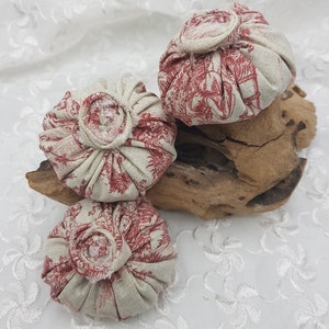 French Lavender Puffs: Toile De Jouy, Rolled Rose Decor (Set of 3)