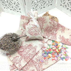 Bolsitas medianas - Toile de Jouy rojo - Escena pastoral campestre francesa - Regalos de boda - Baby Shower - Bautismo - 10 bolsitas - Hechas a mano