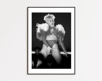 Miley Cyrus Poster, Destiny Hope Cyrus, Fan Poster, Black and White Wall Art, Vintage Wall Art, Photograph Prints, Music Studio Decor