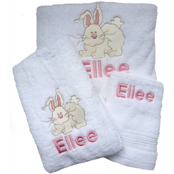 Ensemble de trois serviettes de lapins stupides brodés et personnalisés pour Pâques