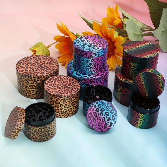 Leopard Print Herb Grinder: 60mm Zinc Alloy, Magnetic Lid