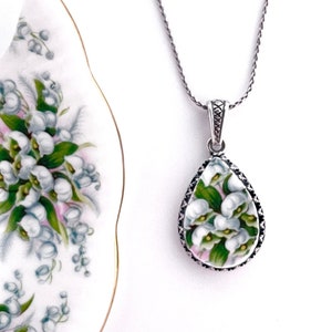 Lily of the Valley Broken China Jewelry Pendant, 20th Anniversary Gift for Wife, China Necklace, Unique Gift for Her, Gifts for Her