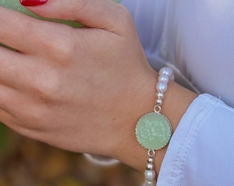 Alice Fire King Jadeite, Freshwater Pearl Bracelet, Vintage Depression Glass, Unique Anniversary Jewelry Gifts for Women