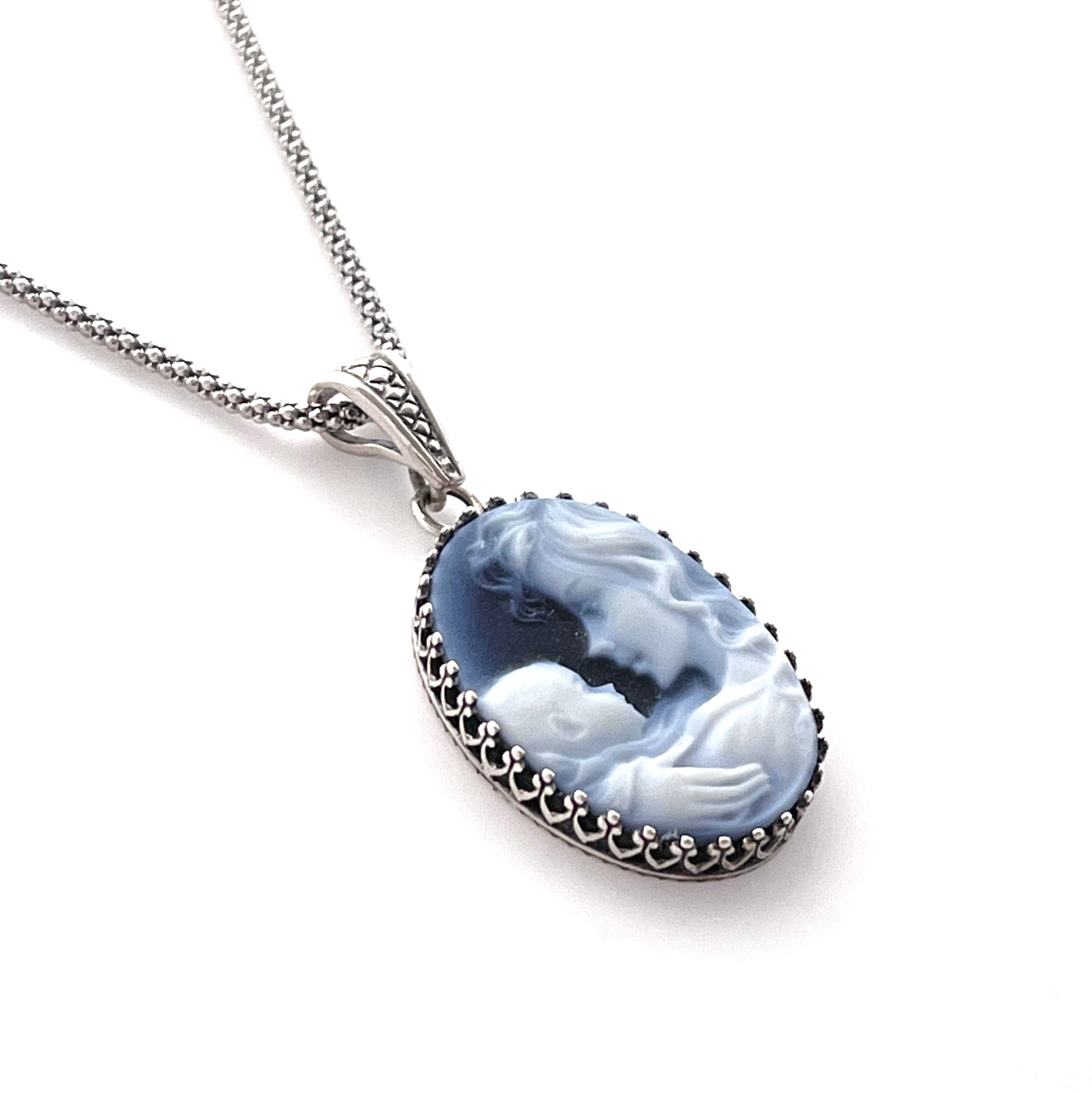 Blue agate mother child cameo discount