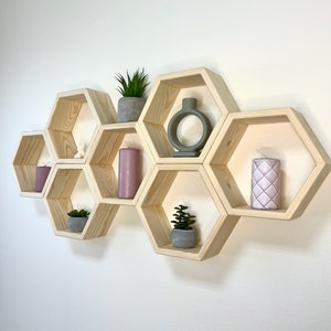 Modular Hexagon Wall Shelf Set, Honeycomb Shelves, Set of 6 Wall Shelves for Living Room, Wooden Floating Shelves, Wood Hanging Shelves