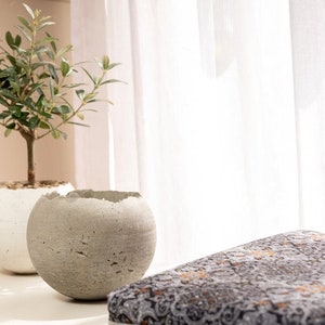 Large concrete Sphere concrete candle pot,round egg shape candle,Custom Scented Candle,Cement Egg shape Candle, Concrete Egg shape Candle