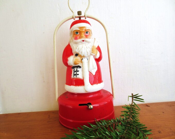 Santa Claus is Coming to Town... Antique Amico Santa Claus Milk Glass